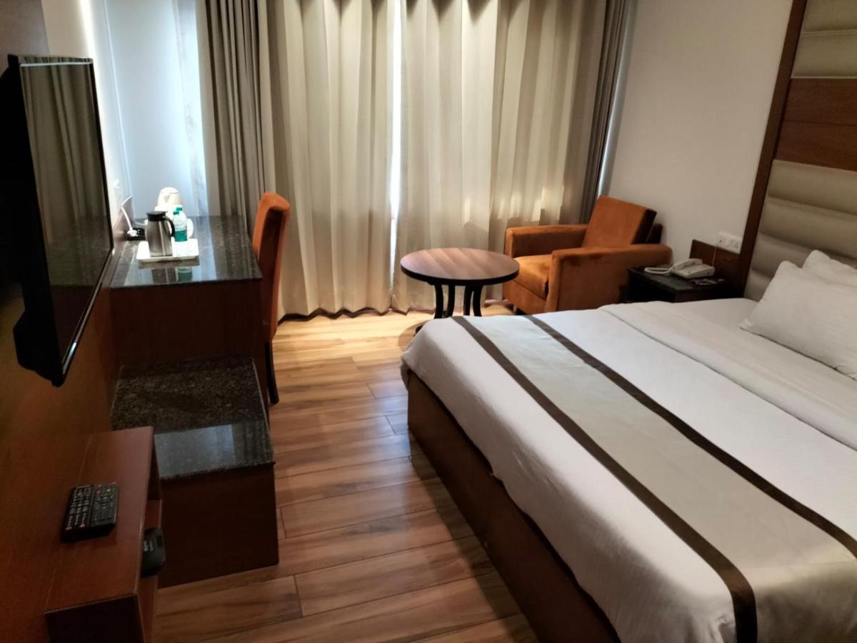Hotel Ambica Katra Katra  Dış mekan fotoğraf