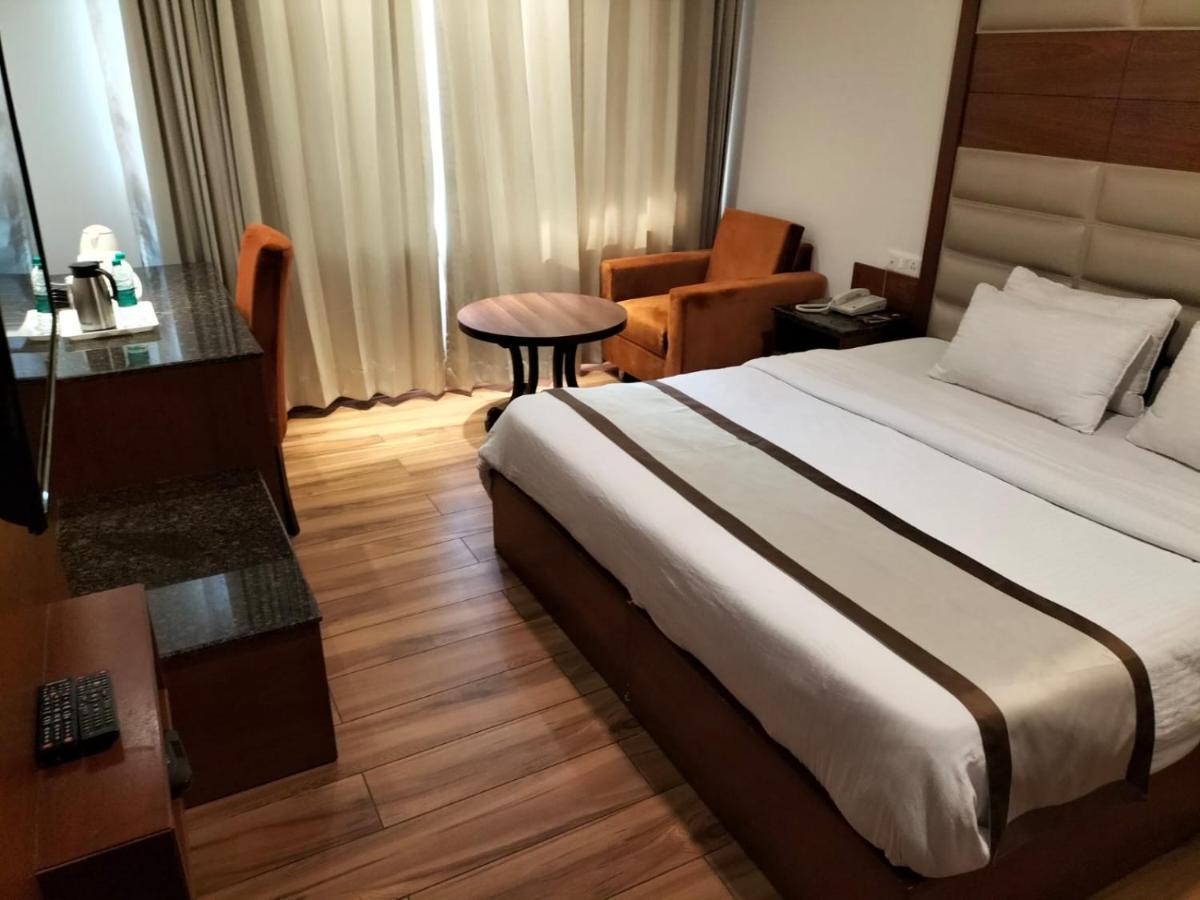 Hotel Ambica Katra Katra  Dış mekan fotoğraf