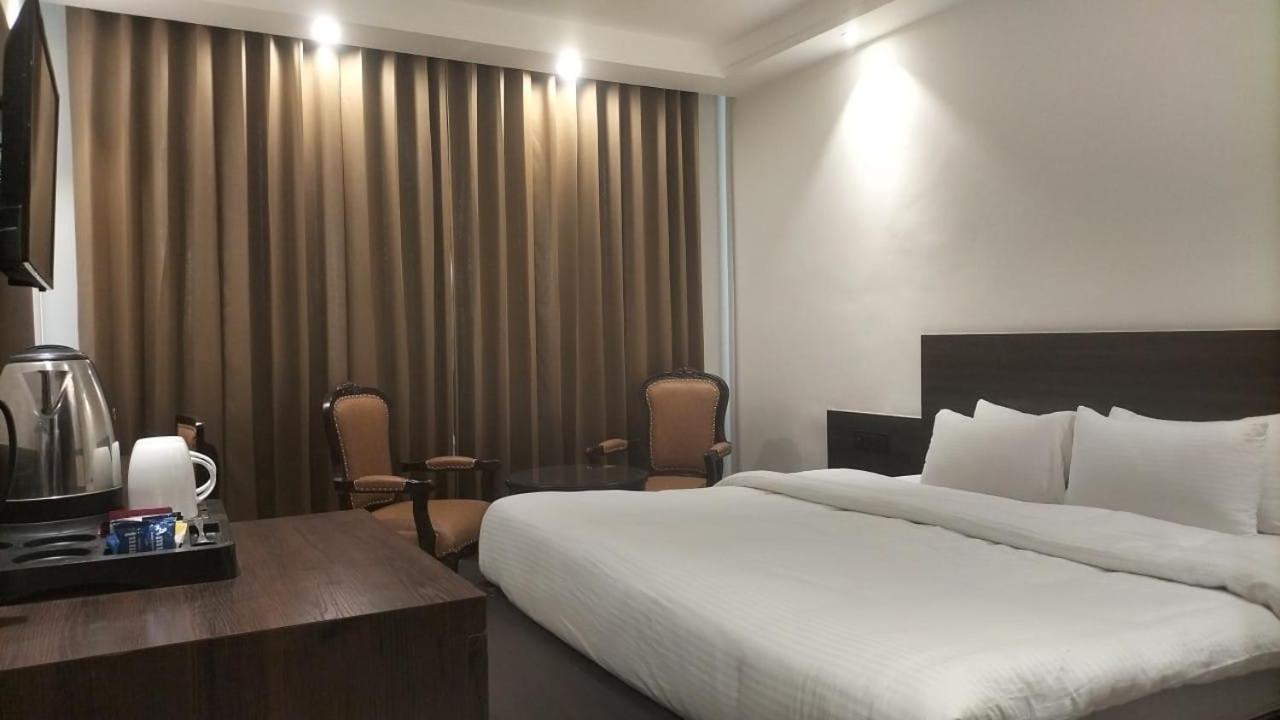Hotel Ambica Katra Katra  Dış mekan fotoğraf